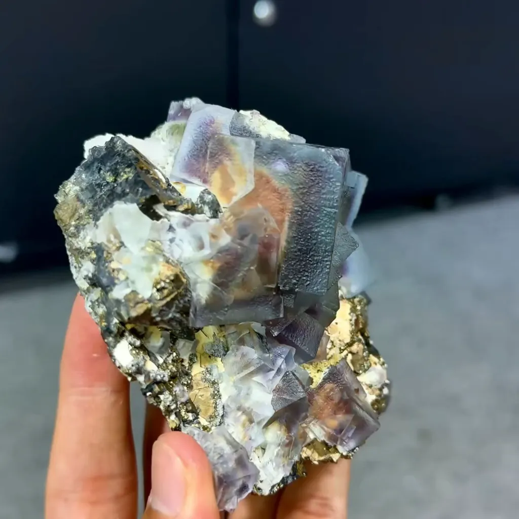 Natural Blue Purple Phantom Fluorite comes from Yindu,Inner Mongolia 100*90*60MM - image 3