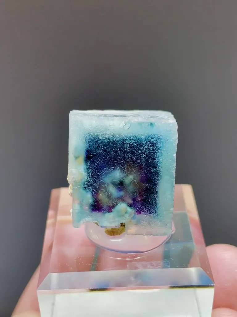 Natural Blue Purple Phantom Fluorite comes from Yindu,Inner Mongolia 18*14*20MM - image 2