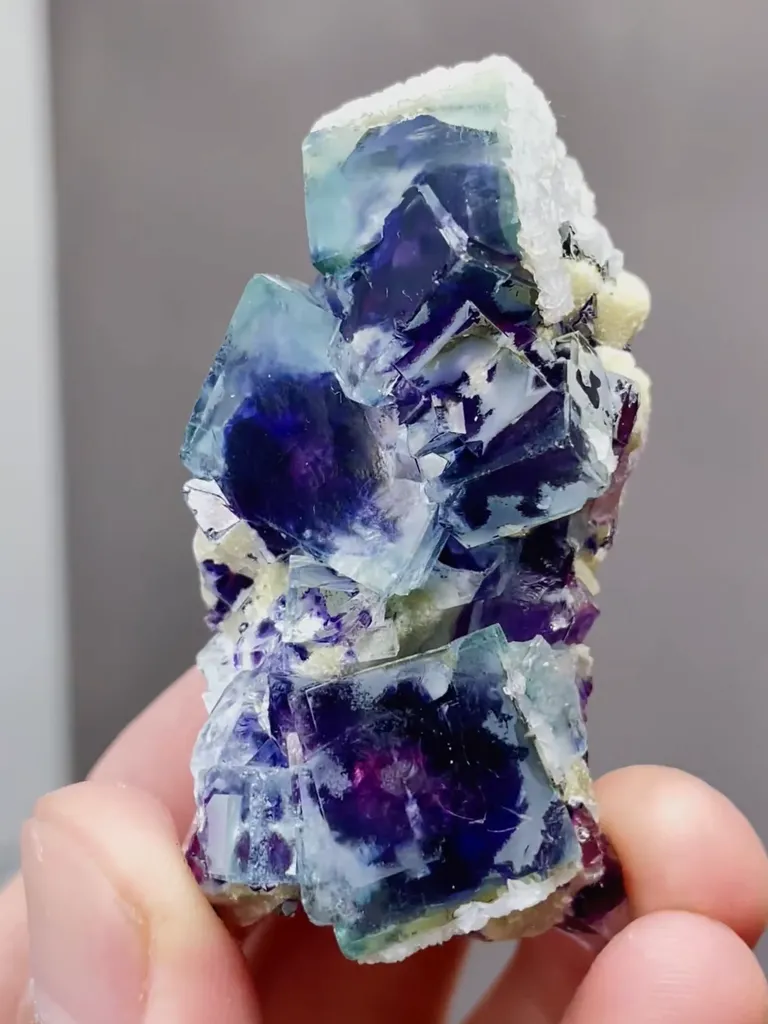 Natural Blue Purple Phantom Fluorite comes from Yindu,Inner Mongolia 25*55*15MM - image 2