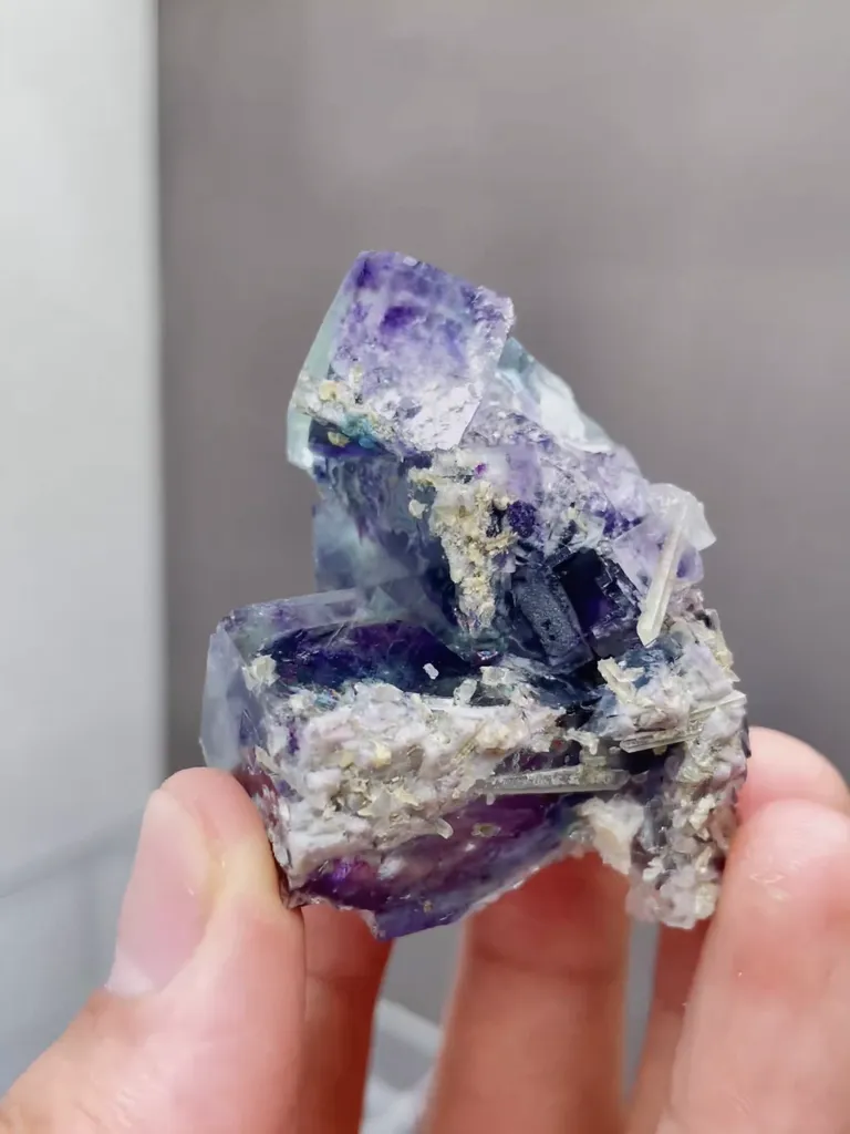 Natural Blue Purple Phantom Fluorite comes from Yindu,Inner Mongolia 35*20*50MM - image 2