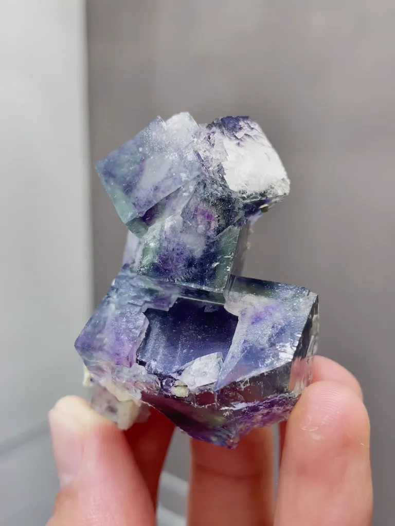 Natural Blue Purple Phantom Fluorite comes from Yindu,Inner Mongolia 35*20*50MM - image 4