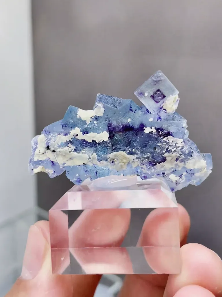 Natural Blue Purple Phantom Fluorite comes from Yindu,Inner Mongolia 45*15*22MM - image 6