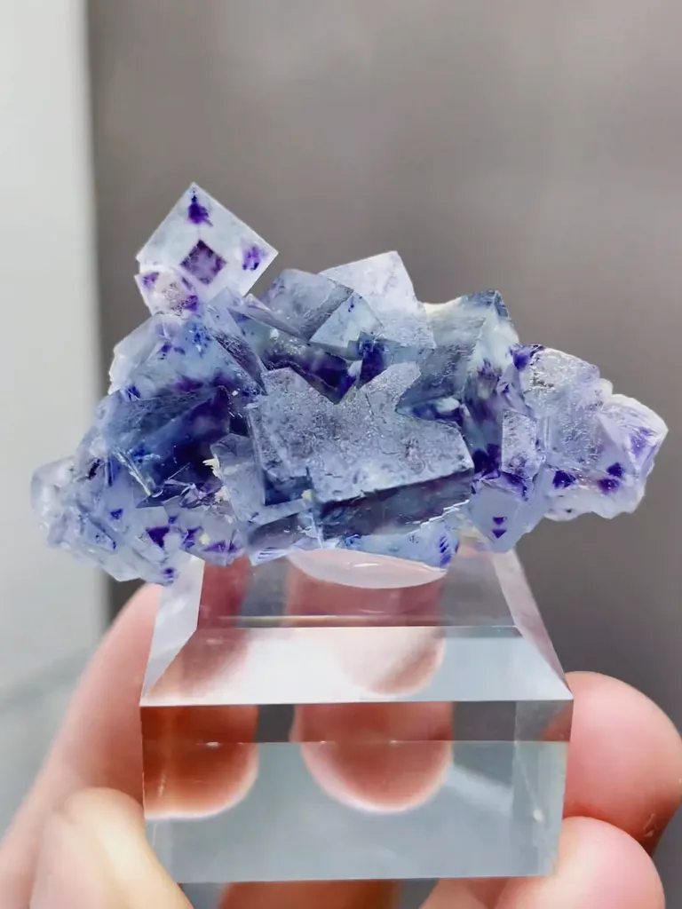 Natural Blue Purple Phantom Fluorite comes from Yindu,Inner Mongolia 45*15*22MM - image 4