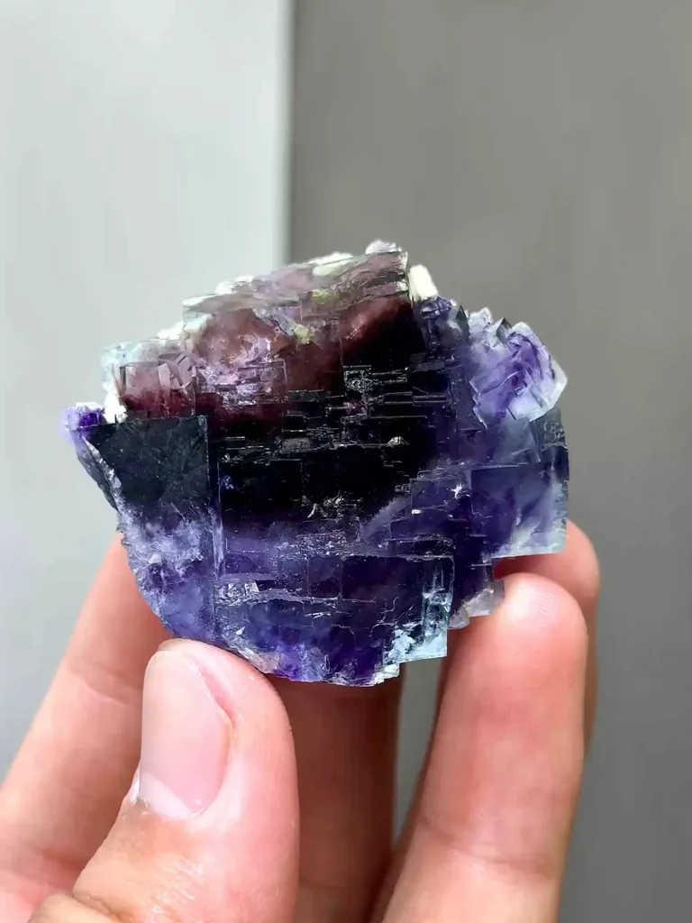 Natural Blue Purple Phantom Fluorite comes from Yindu,Inner Mongolia 45*40*15MM - image 4