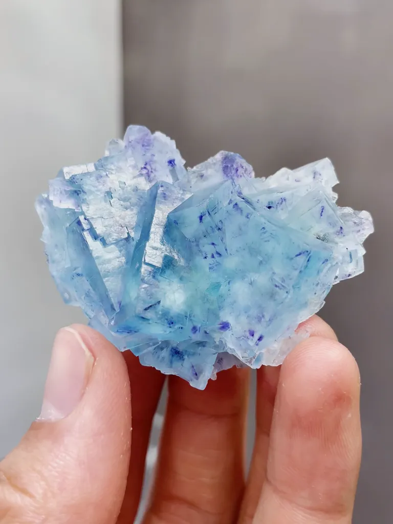 Natural Blue Purple Phantom Fluorite comes from Yindu,Inner Mongolia 55*25*40MM - image 4