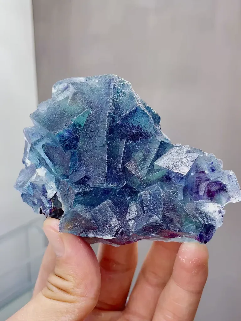 Natural Blue Purple Phantom Fluorite comes from Yindu,Inner Mongolia 95*30*65MM image