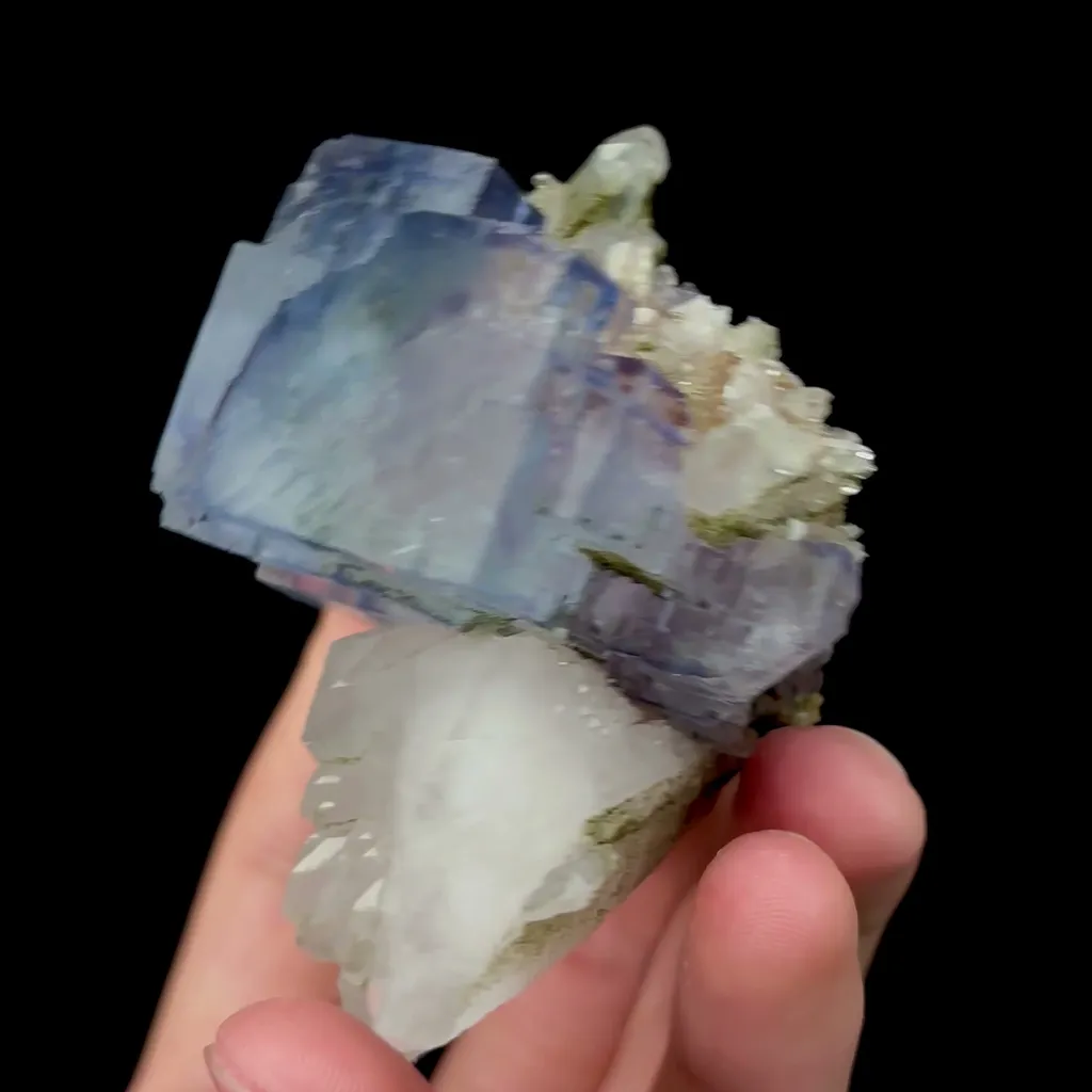 Natural Blue Stepped Fluorite and Quartz Mineral Specimen,High Quality Specimen,YAO GANG XIAN,HUNAN,CHINA(77*64*53mm) - image 3