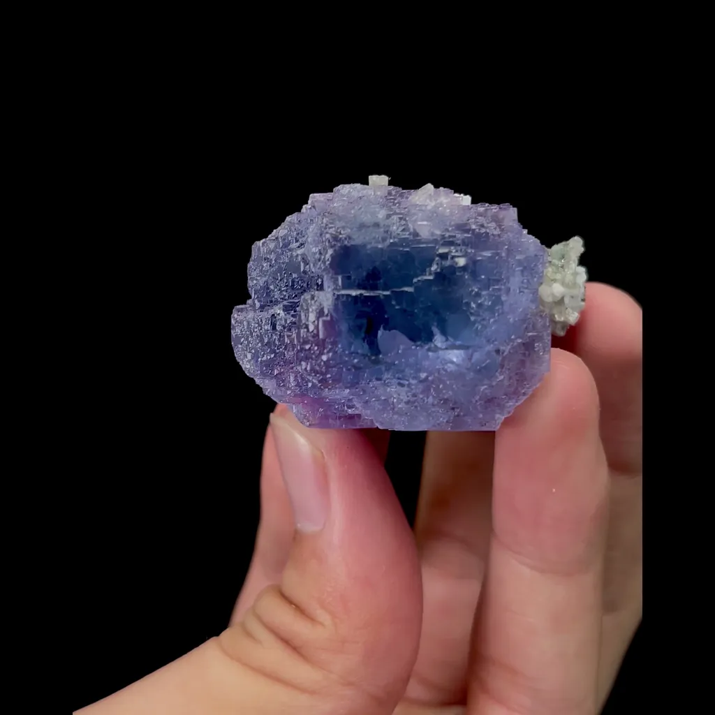 Natural Blue Stepped Fluorite Mineral Specimen,High Quality Specimen,YAO GANG XIAN,HUNAN,CHINA(43*36*28mm) - image 4