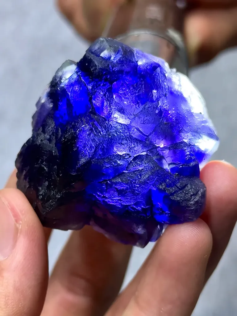 Natural Blue Tanzanite Fluorite comes from Fujian,China 45*45*30MM - image 5