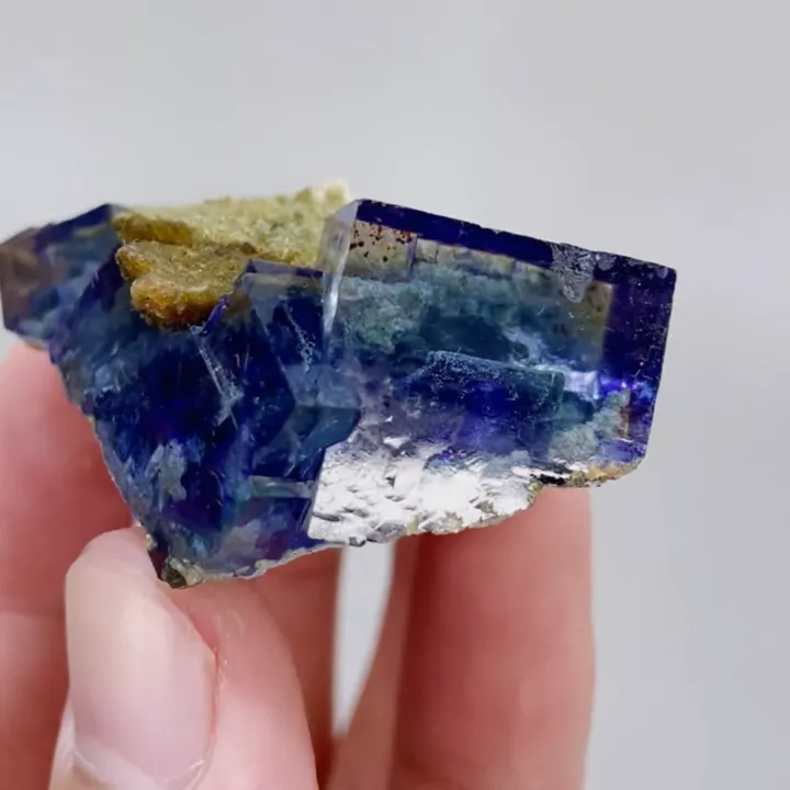 Natural Blue Transparent Cubic Fluorite, Mineral Specimen: Yaogangxian,Hunan (45*45*20mm) - image 5