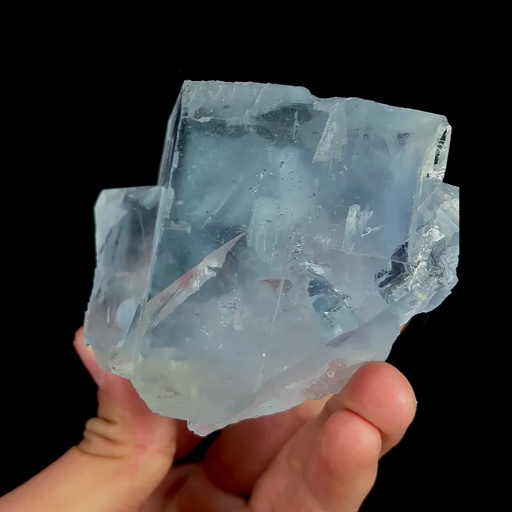 Natural Blue Transparent Cubic Fluorite, Mineral Specimen:Yaogangxian,Hunan (70*85*70MM) - image 2