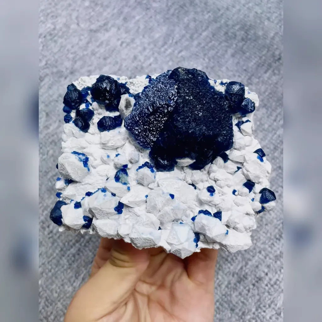 Natural Blueberry Fluorite and Quartz Cluster comes from Inner Mongolia,China 110*95*55MM - image 4