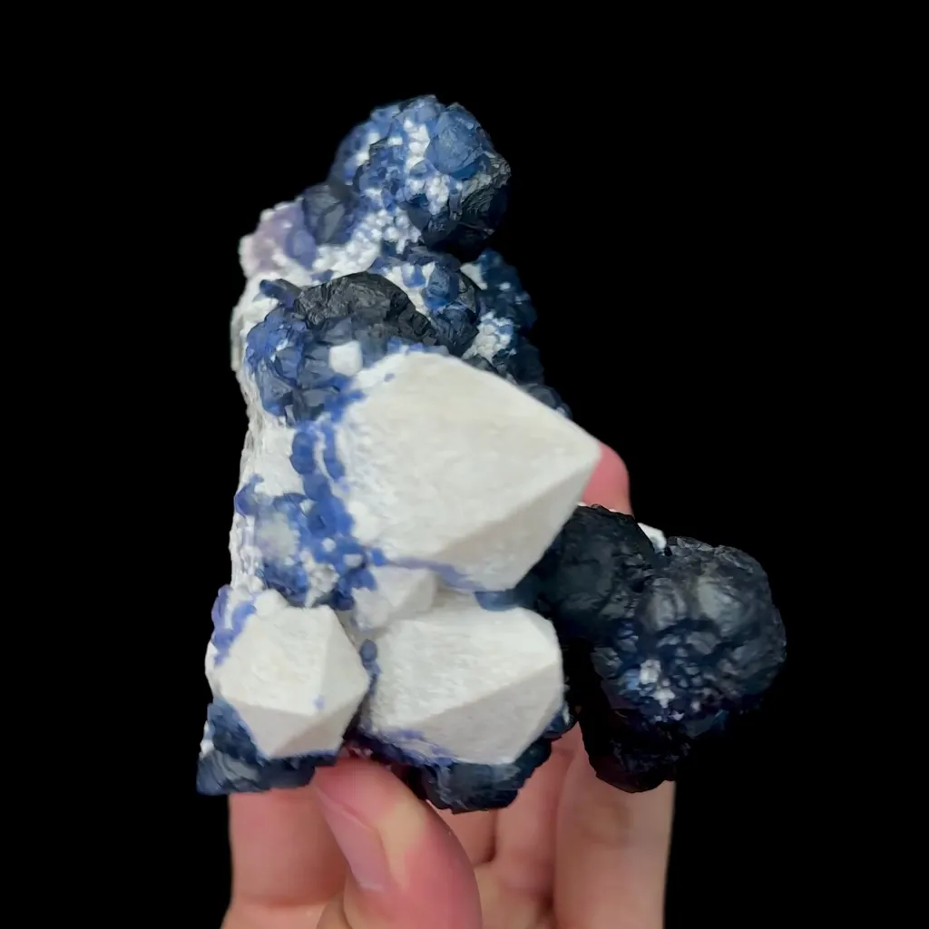 Natural Blueberry Fluorite and Quartz Mineral Specimen,High Quality Specimen,INNER MONGOLIA,CHINA(100*75*60mm) - image 3