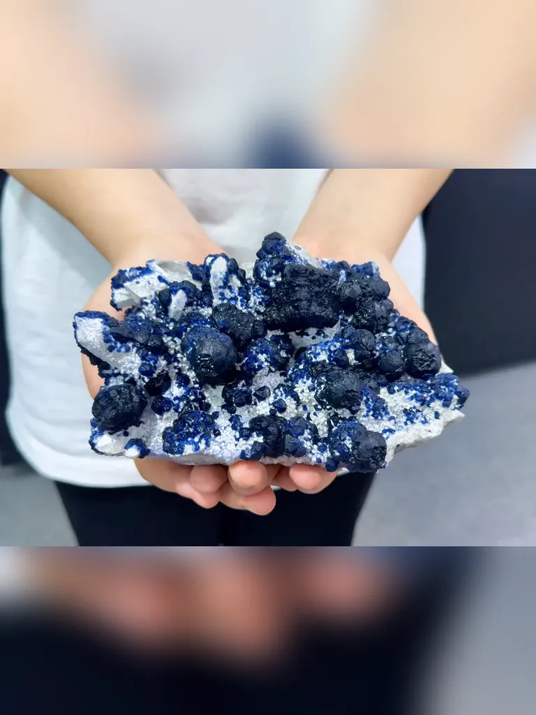 Natural Blueberry Fluorite comes from Huanggangliang,Inner Mongolia 160*100*70MM - image 2