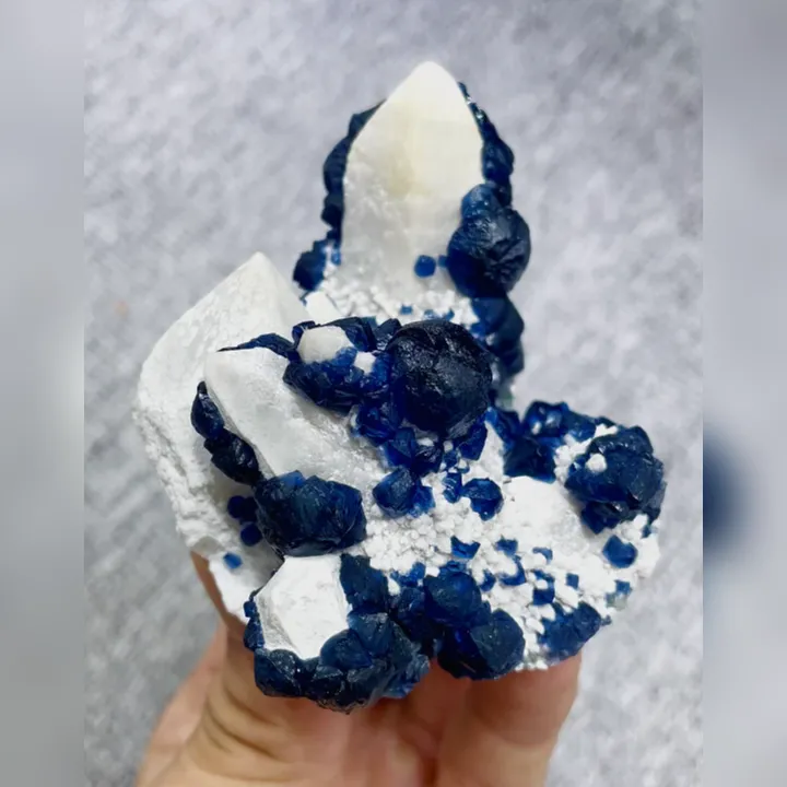 Natural blueberry Fluorite, mineral specimen: Inner Mongolia (70*65*60mm) - image 6