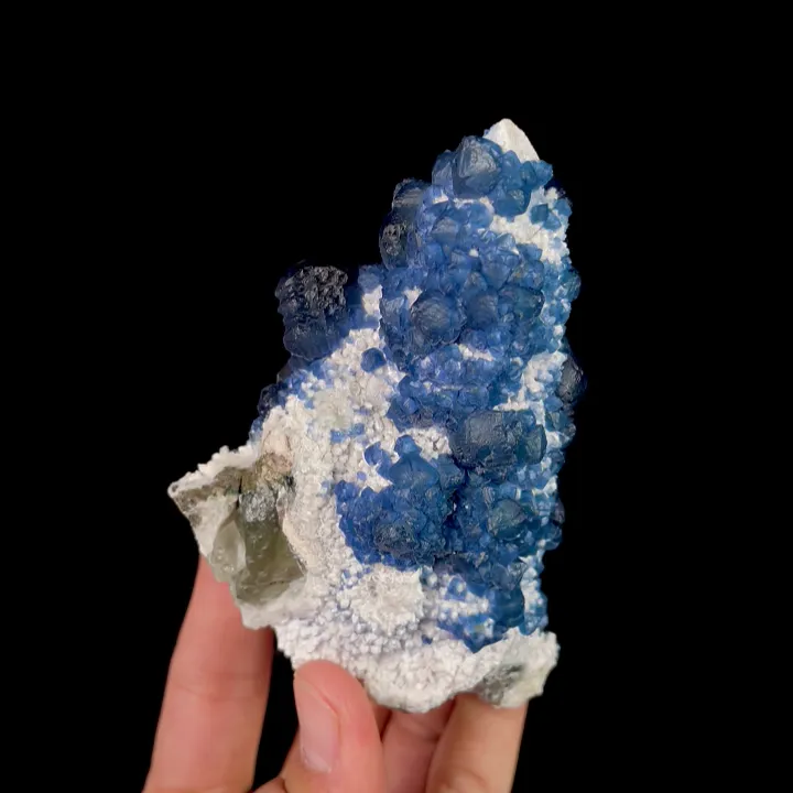 Natural Blueberry Fluorite, Mineral Specimen: Inner Mongolia,China (65*105*45MM) - image 4