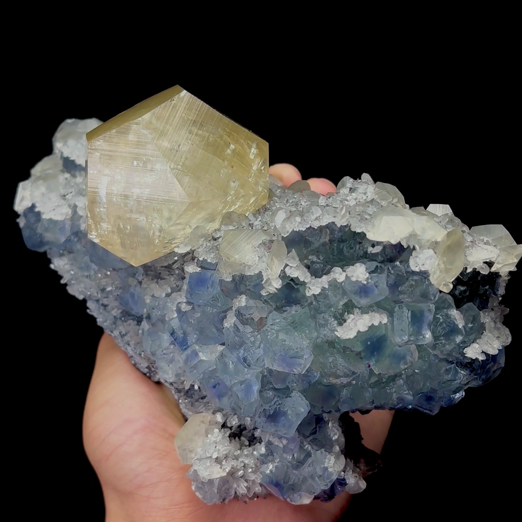 Natural Calcite and Fluorite Mineral Specimen,High Quality Specimen,FUJIAN,CHINA(155*97*75mm) image