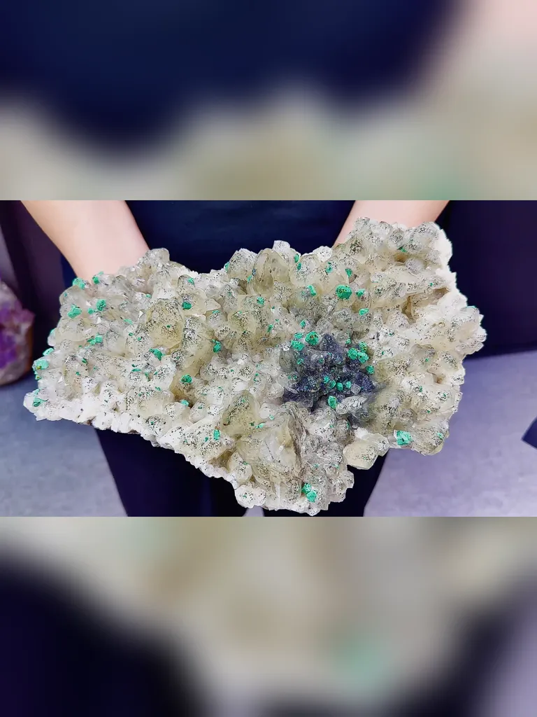 Natural Calcite and Malachite Symbiosis comes from Hunan,China 290*180*70MM image