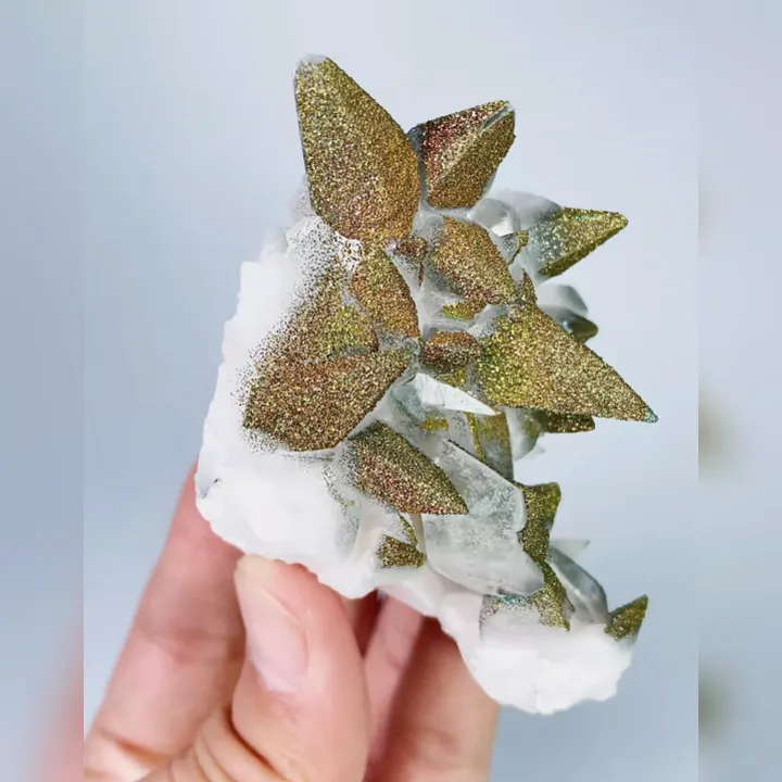 Natural Calcite and Pyrite, Mineral Specimen:  Daye,Hubei （60*75*55MM） image