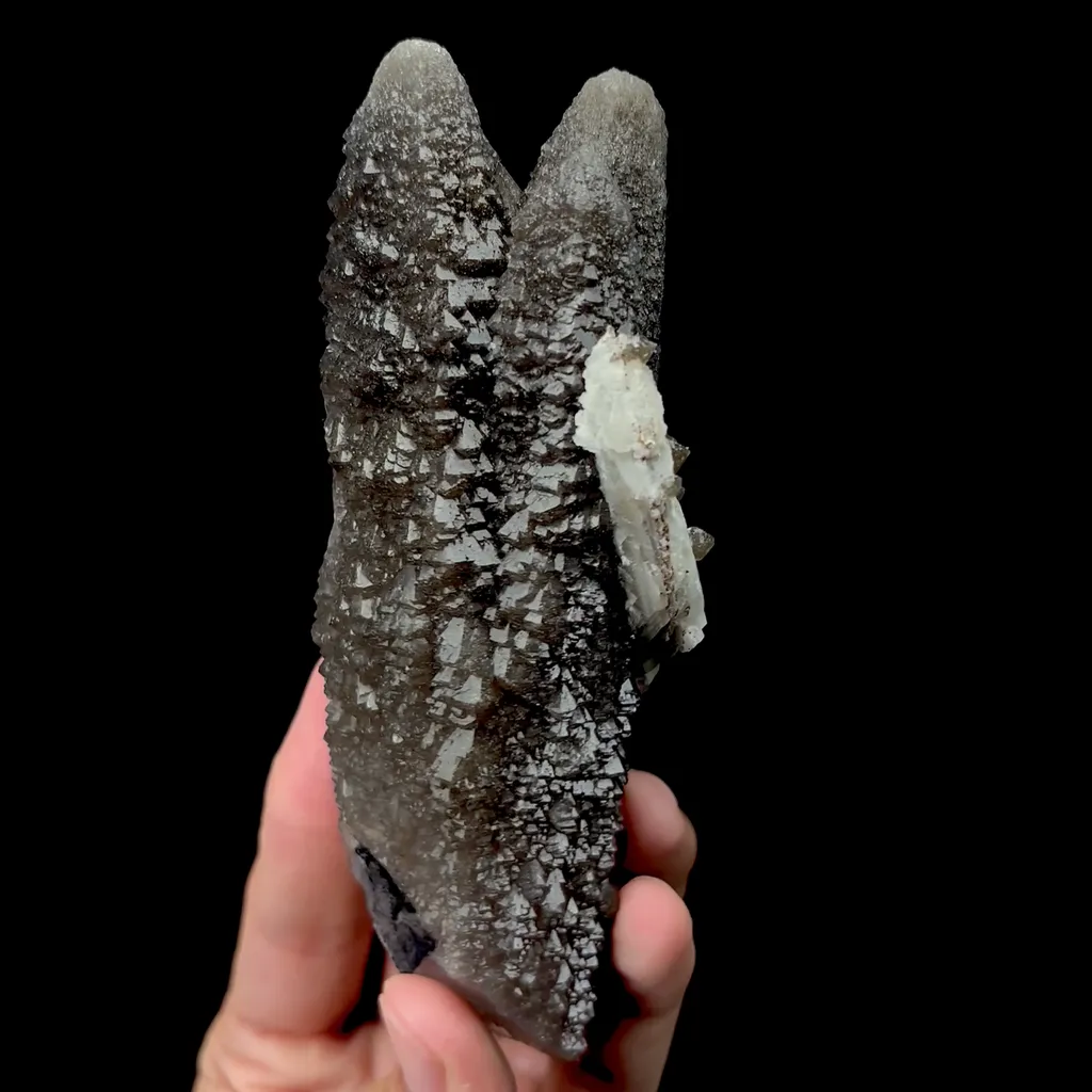Natural Calcite and Quartz Symbiosis Mineral Specimen,High Quality Specimen,DAYE,HUBEI,CHINA(45*130*35mm) - image 3