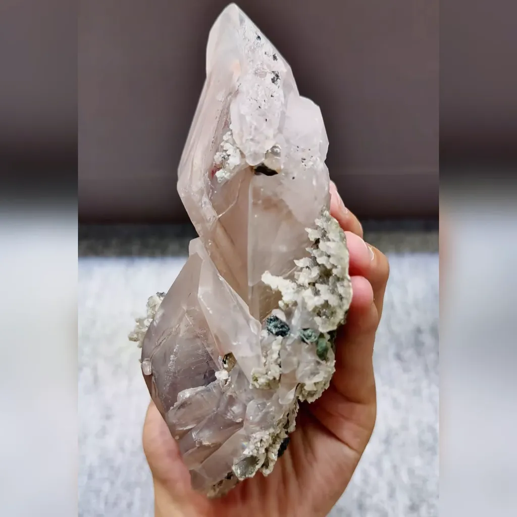 Natural Calcite comes from Daye,Hubei 80*50*180MM - image 2