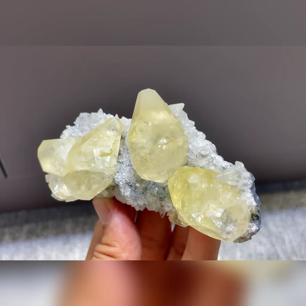 Natural Calcite comes from Fujian,China 105*45*35MM image