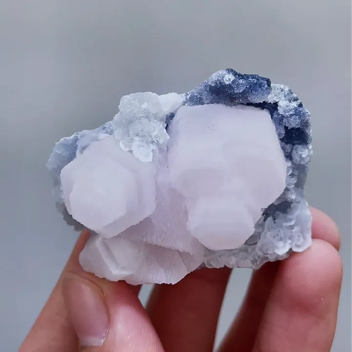 Natural Calcite comes from Fujian,China 50*35*25MM - image 3
