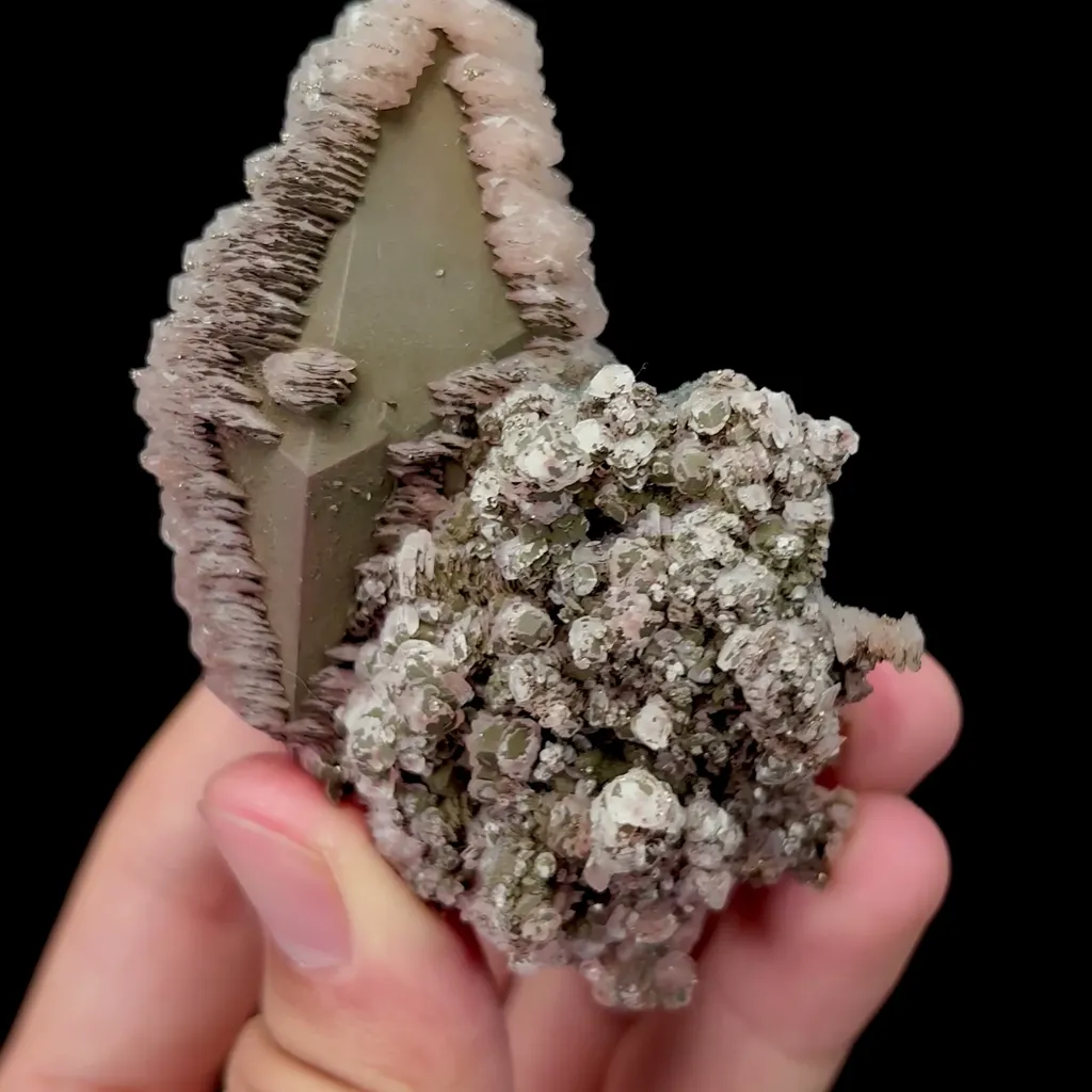 Natural Calcite Crystal and Pyrite Mineral Specimen,High Quality Specimen,DAYE,HUBEI,CHINA(69*31*60mm) - image 3