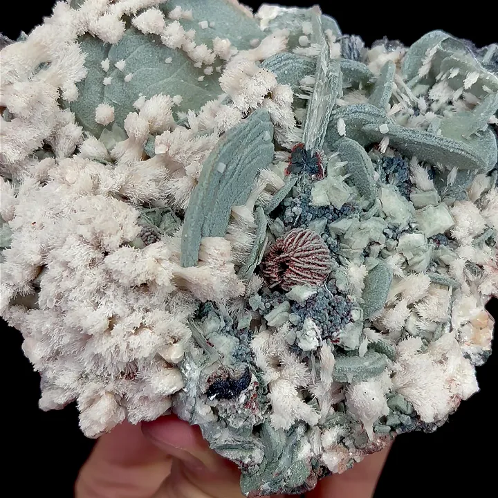 Natural Calcite, Mineral Specimen: Inner Mongolia,China (140*105*65MM) - image 3