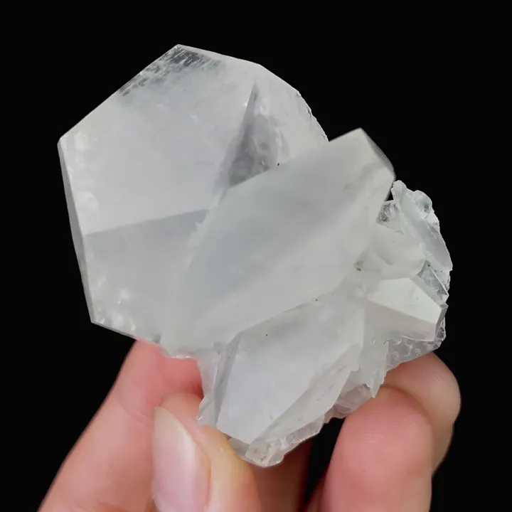 Natural Calcite, Mineral Specimen: Zhejiang,China (35*45*30MM) - image 2