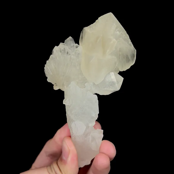 Natural Calcite, Mineral Specimen:Fujian,China (65*60*115MM) image
