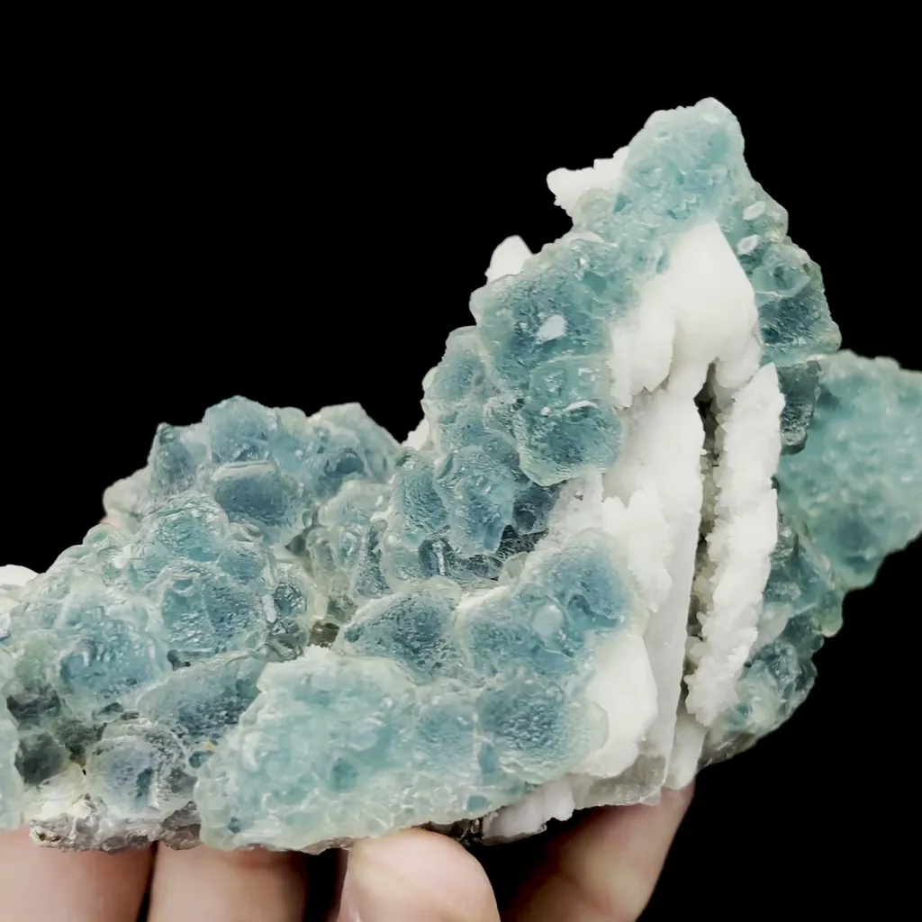 Natural Candle Crystal and Green Octahedral Fluorite Mineral Specimen,High Quality Specimen,INNER MONGOLIA,CHINA(160*100*88mm) - image 2