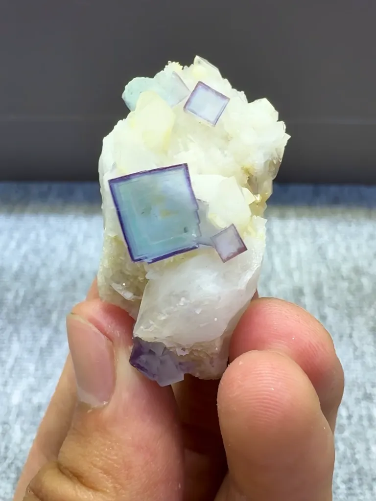 Natural Celadon Fluorite and Quartz Coexist comes from Yaogangxian,Hunan 40*20*20MM - image 4
