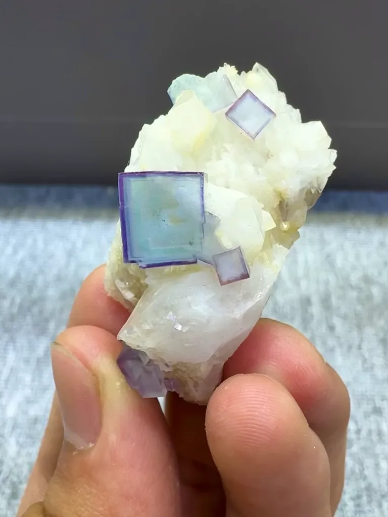 Natural Celadon Fluorite and Quartz Coexist comes from Yaogangxian,Hunan 40*20*20MM image