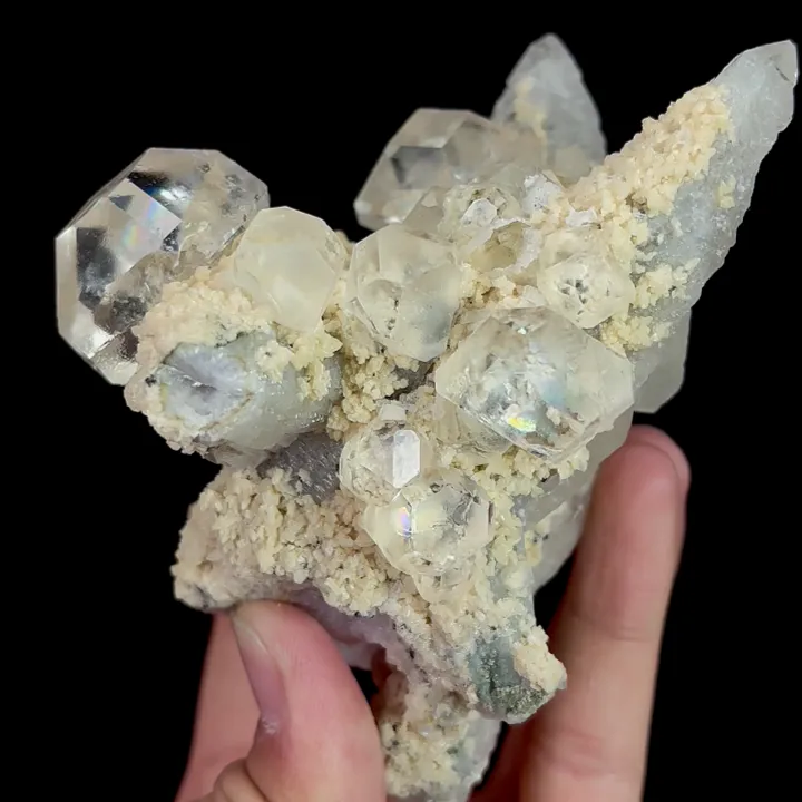 Natural Clean Fluorite and Crystal,Octahedron Mineral Specimen:NEIMENG,China (95*85*115mm) image