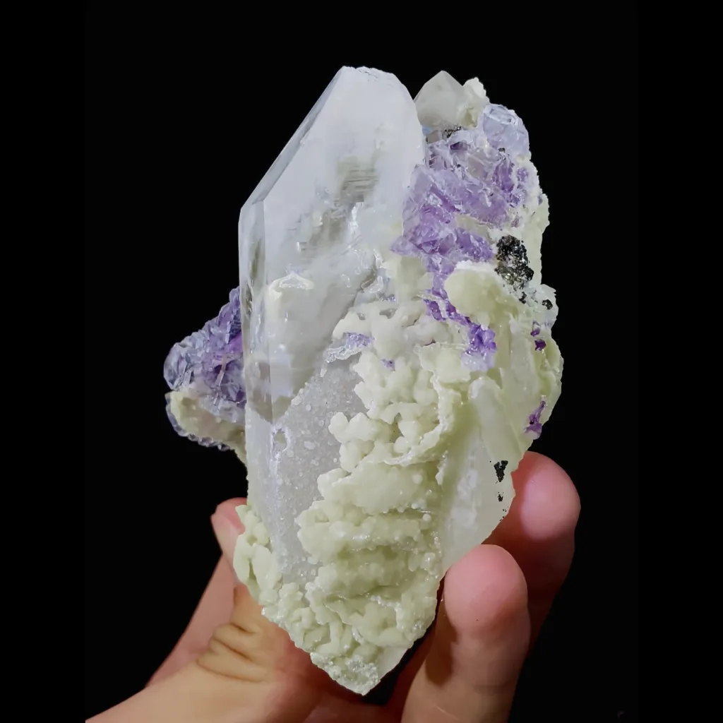 Natural Clear Quartz and Purple Fluorite Symbiosis comes from Yaogangxian,Hunan 65*50*90MM image