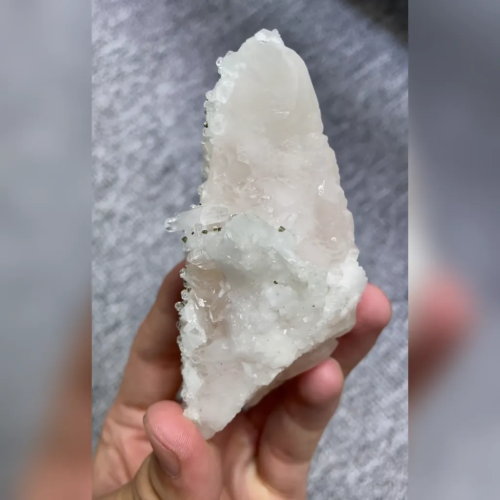 Natural Clear Quartz and Pyrite and Calcite Symbiosis comes from Hunan,China 60*95*40MM - image 5