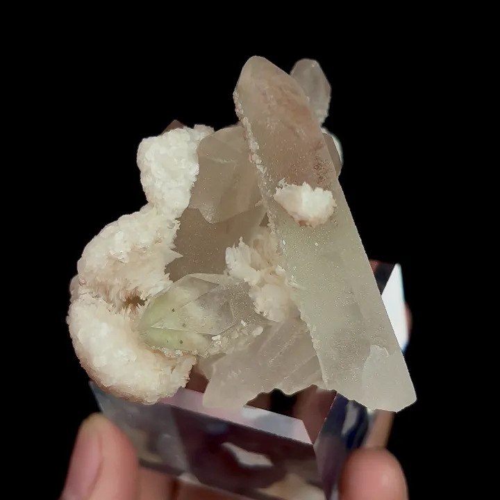 Natural Clear Quartz Cluster and Calcite, Mineral Specimen:Inner Mongolia,China (60*50*40MM) image