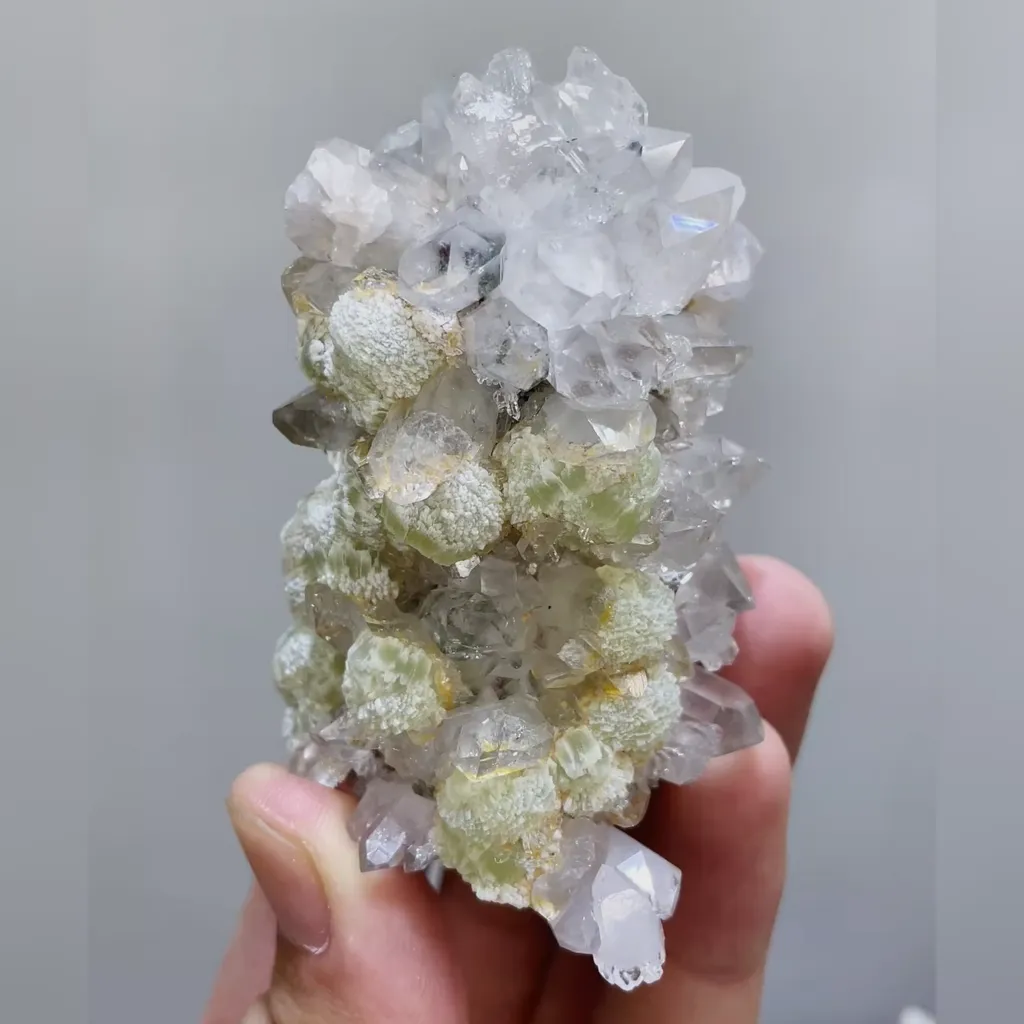 Natural Clear Quartz Cluster and Prehnite Symbiosis comes from Yunnan,China 55*70*45MM - image 6