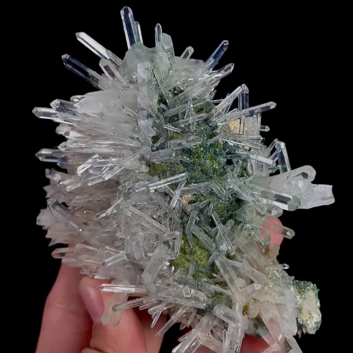 Natural Clear Quartz Cluster, Mineral Specimen: Inner Mongolia,China (105*70*75MM) - image 5
