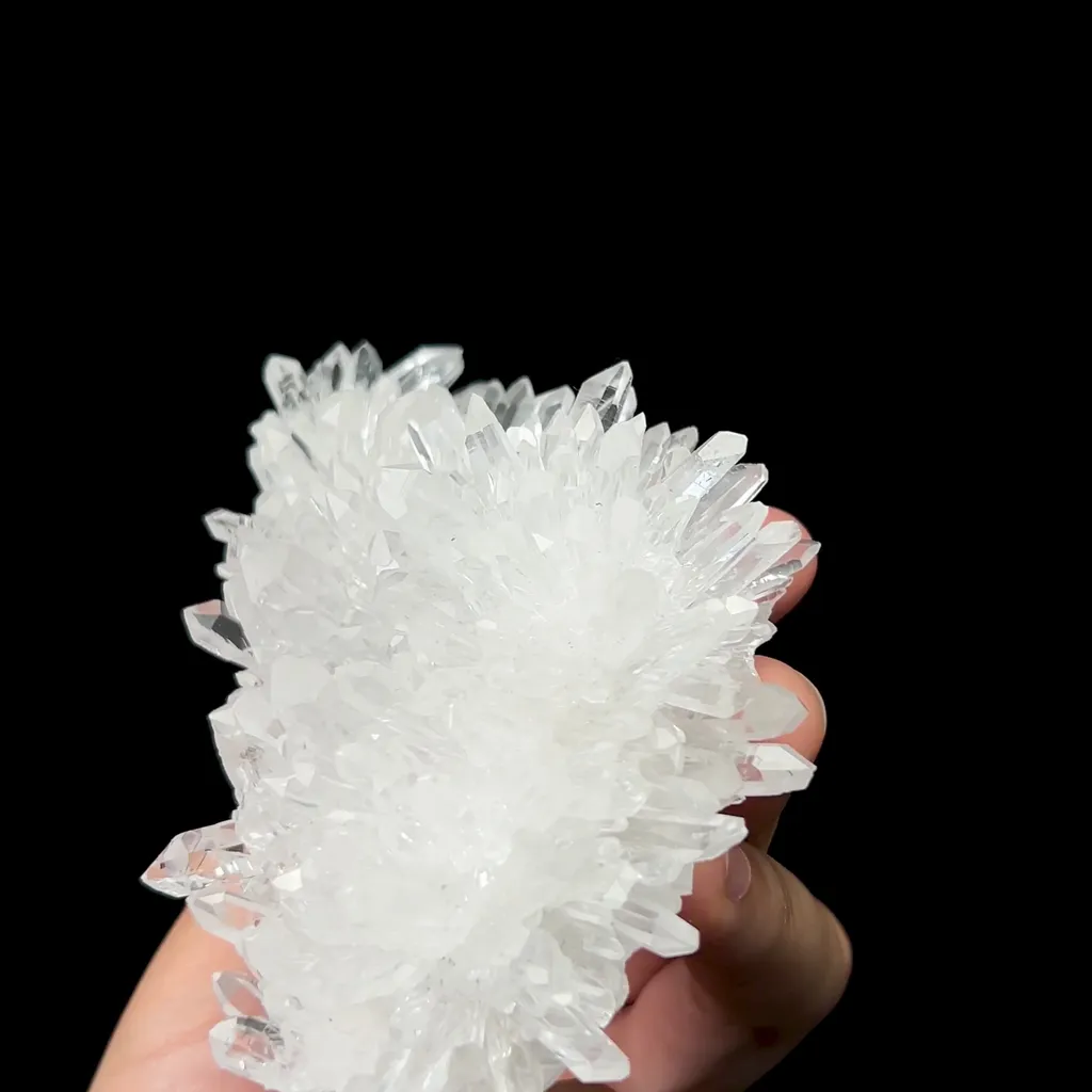 Natural Clear Quartz Cluster Mineral Specimen,High Quality Specimen,YUNNAN,CHINA(125*70*45mm) image