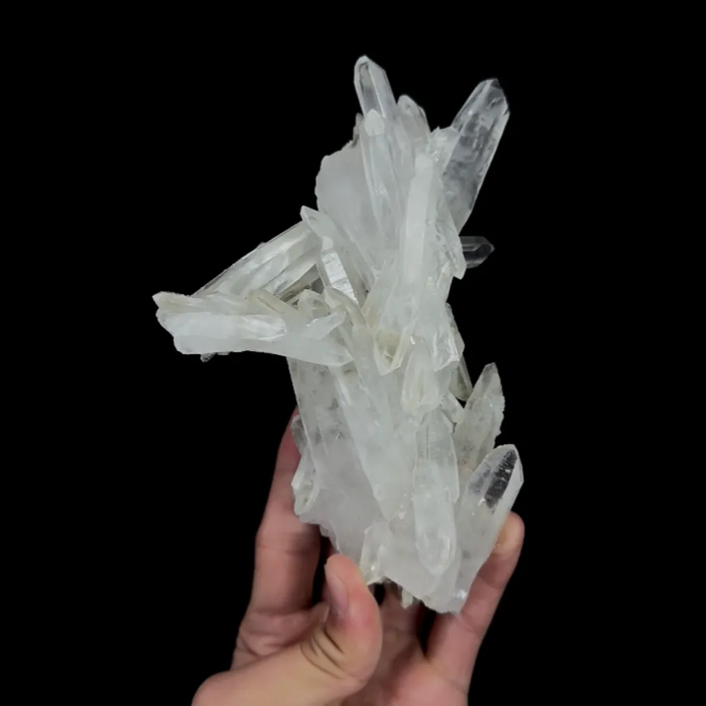 Natural Clear Quartz Cluster, Mineral Specimen:Inner Mongolia,China (135*170*70MM) - image 3