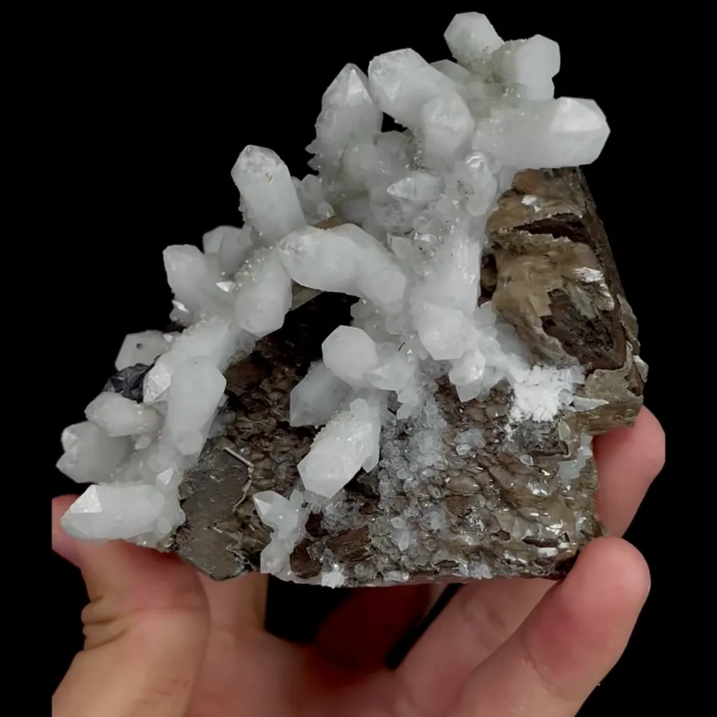 Natural Clear Quartz Clusters and Calcite, Mineral Specimen: Inner Mongolia,China (100*85*90MM) - image 5