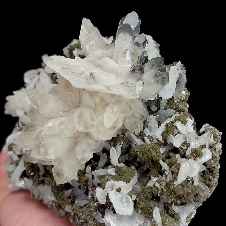 Natural Clear Quartz Clusters and Calcite, Mineral Specimen: Inner Mongolia,China (140*105*65MM) image