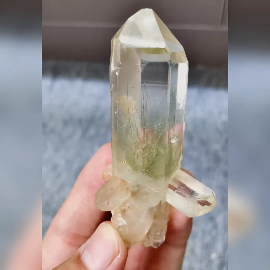 Natural Clear Quartz Tower and Rutilated Quartz comes from Madagascar 30*35*75MM - image 2