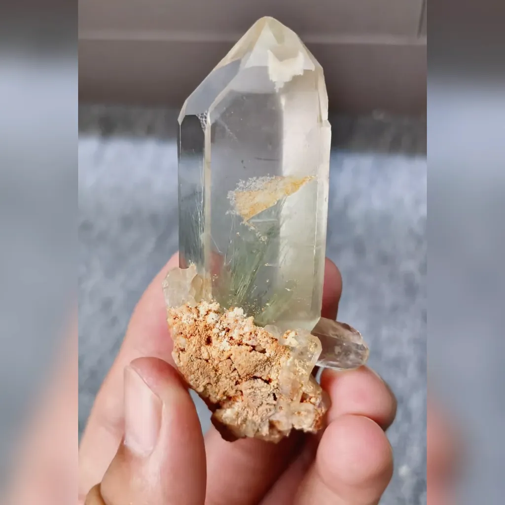 Natural Clear Quartz Tower and Rutilated Quartz comes from Madagascar 30*35*75MM - image 4