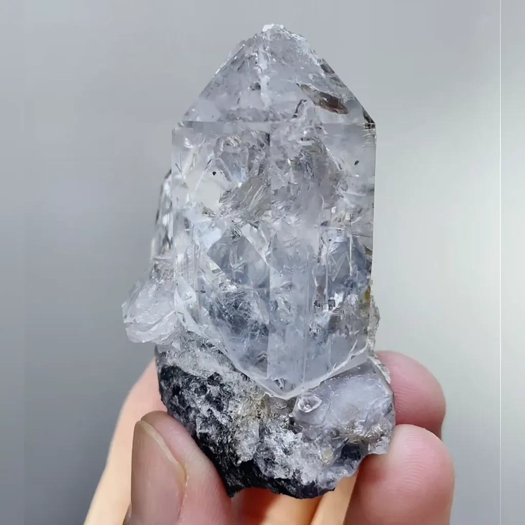 Natural Clear Quartz Tower comes from Jinlong,Guangdong 40*60*35MM - image 5