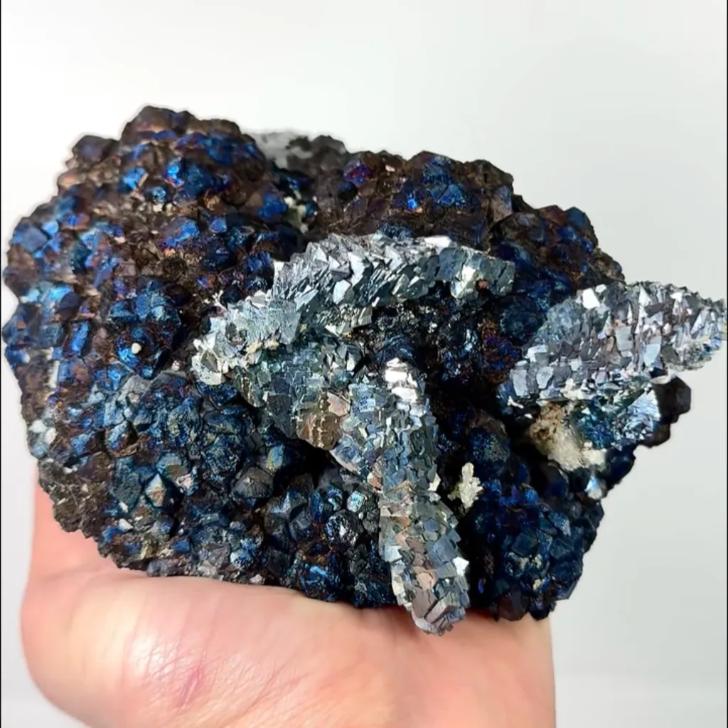Natural Colored Arsenopyrite and Magnetite, Mineral Specimen:Yaogangxian,Hunan (130*115*70MM) image