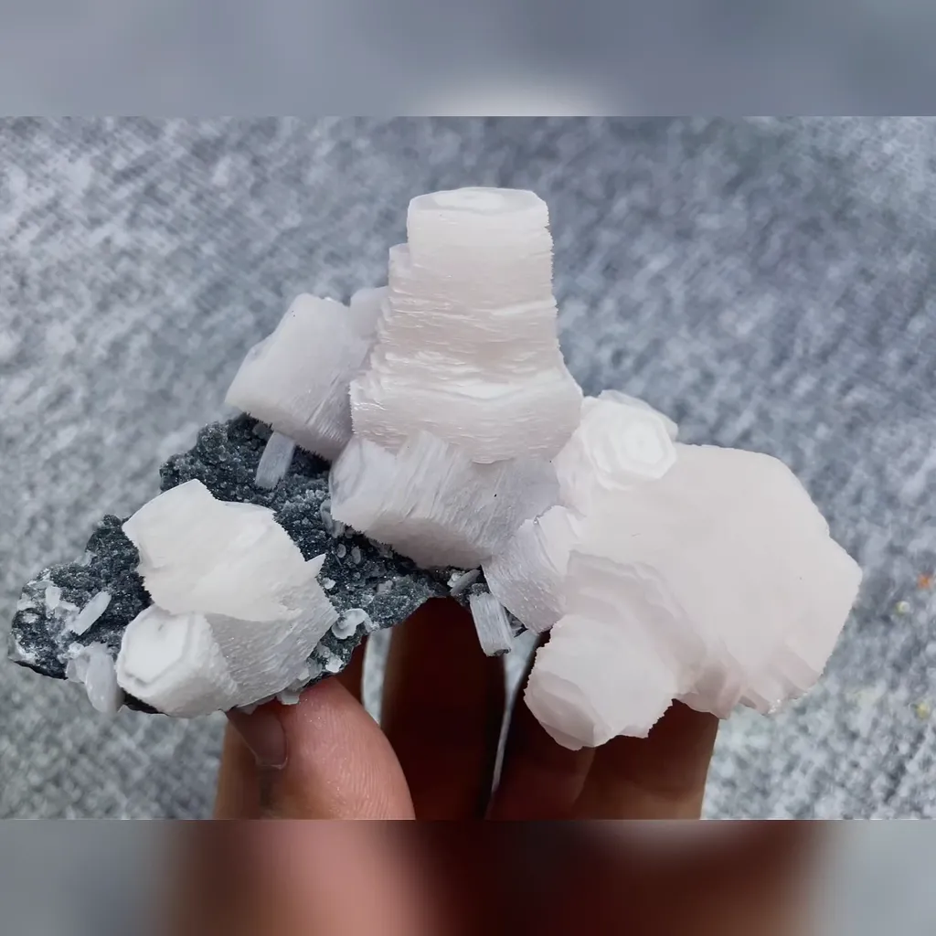 Natural Copper Coin Calcite comes from Fujian,China 95*55*35MM - image 5