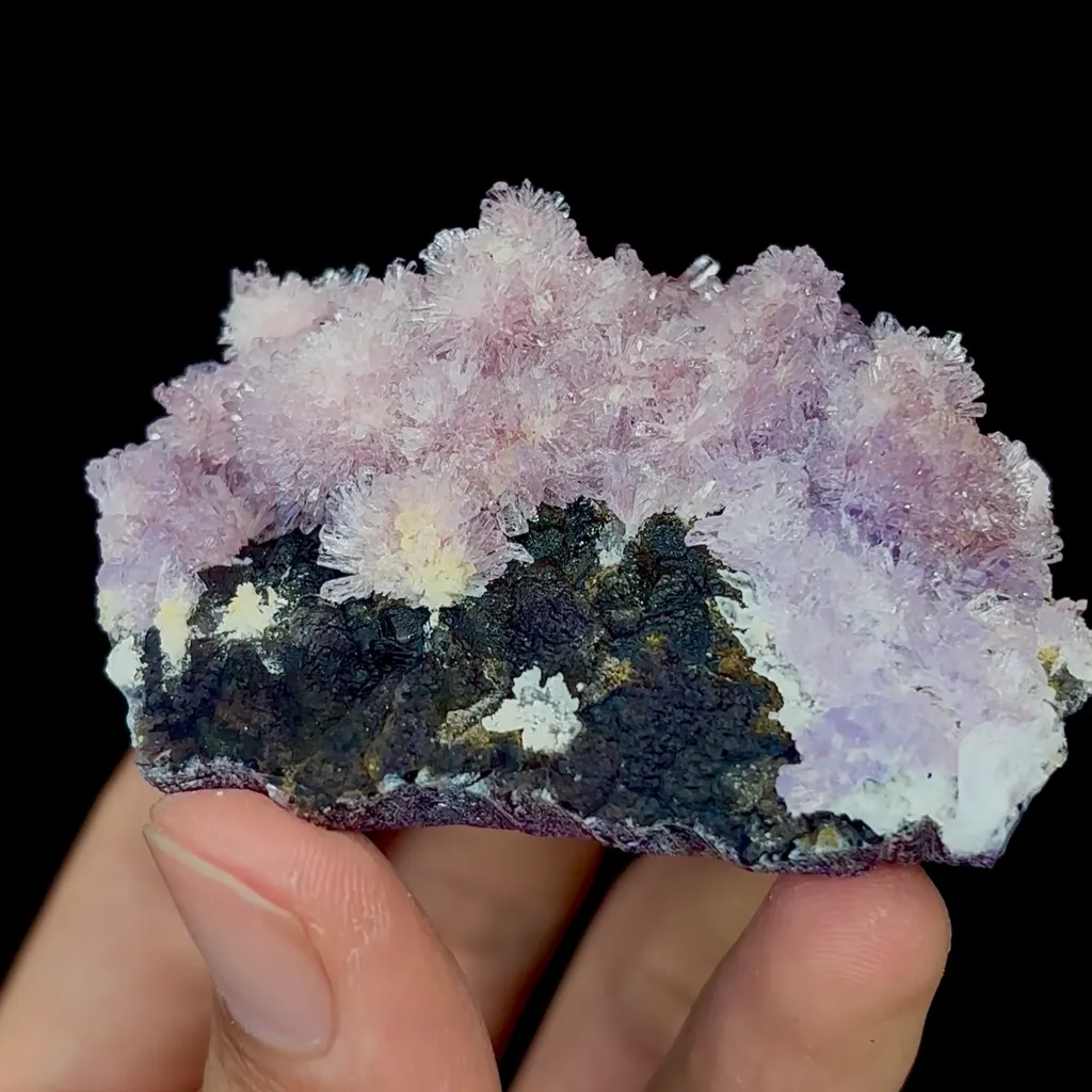 Natural Creedite Mineral Specimen,High Quality Specimen,GUIZHOU,CHINA(63*52*30mm) - image 7
